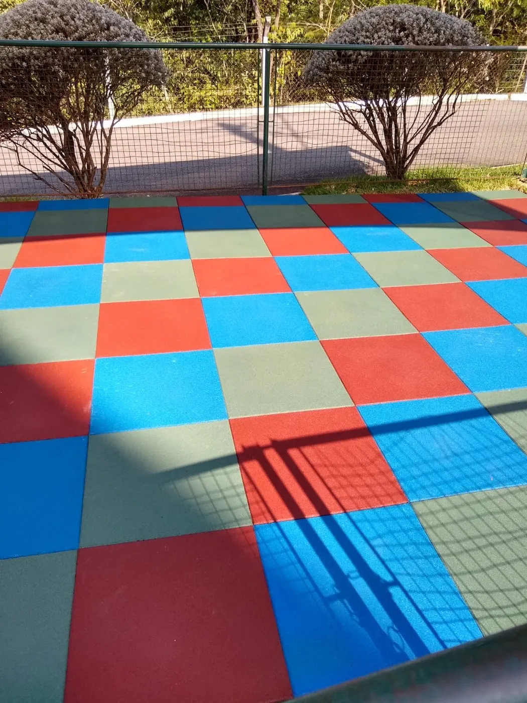 Pisos emborrachados modulares